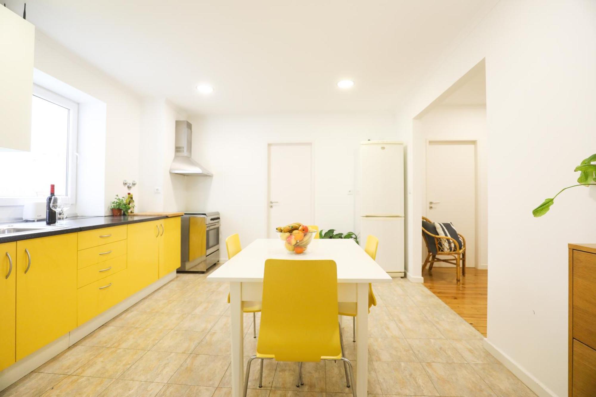 Palette 3br With Terrace And Patio Apartment Lisbon