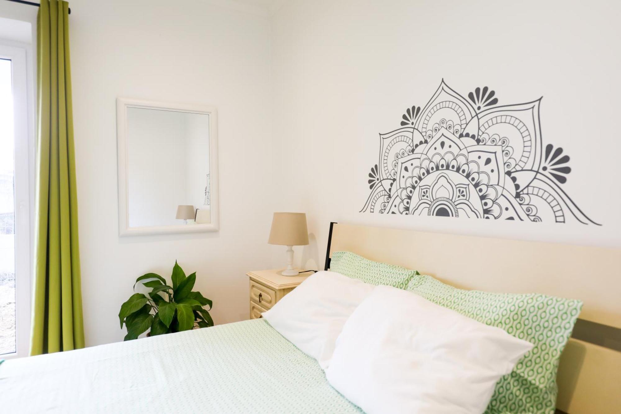 Apartment Palette 3br With Terrace And Patio *