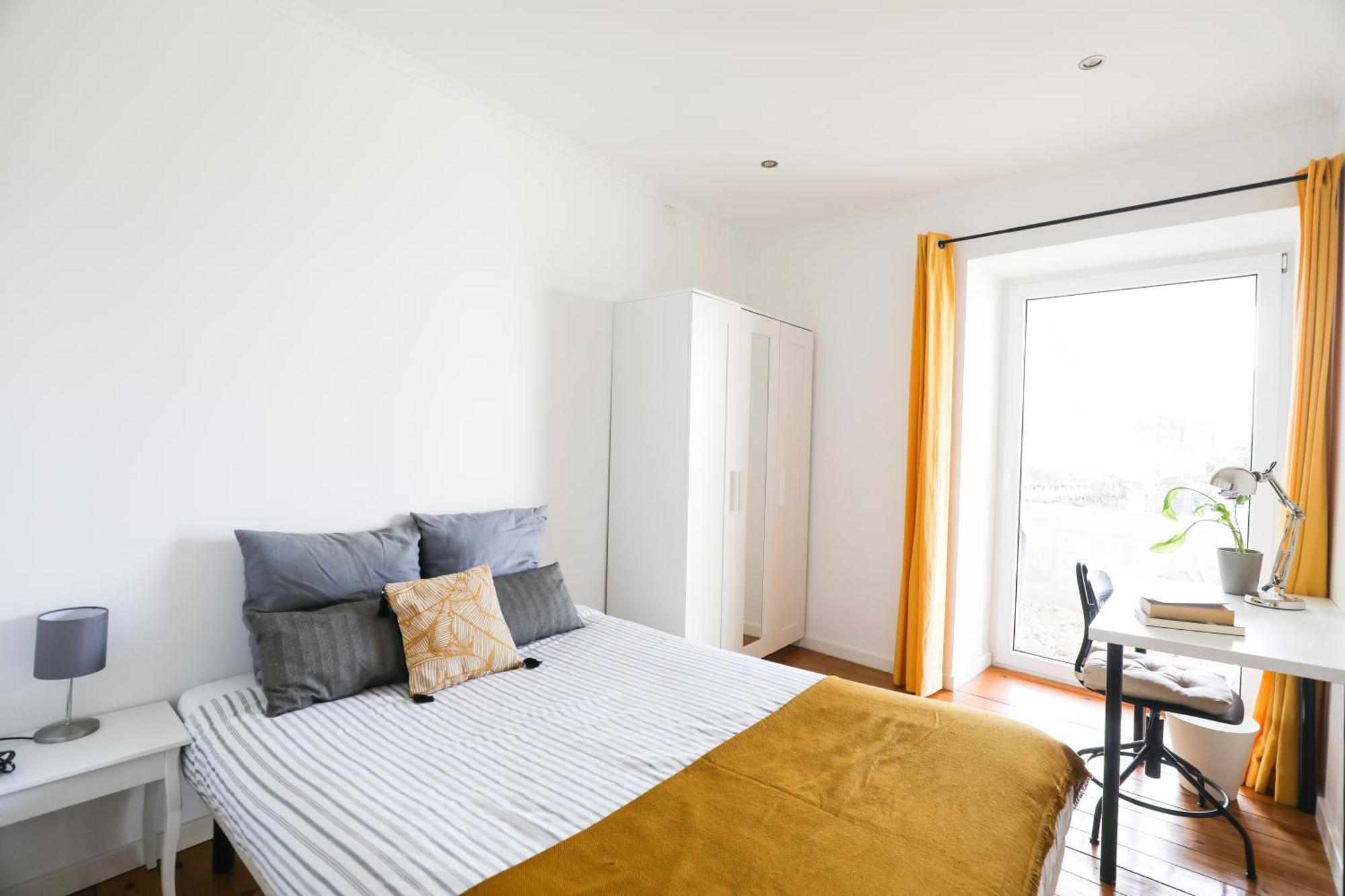Palette 3br With Terrace And Patio Apartment *